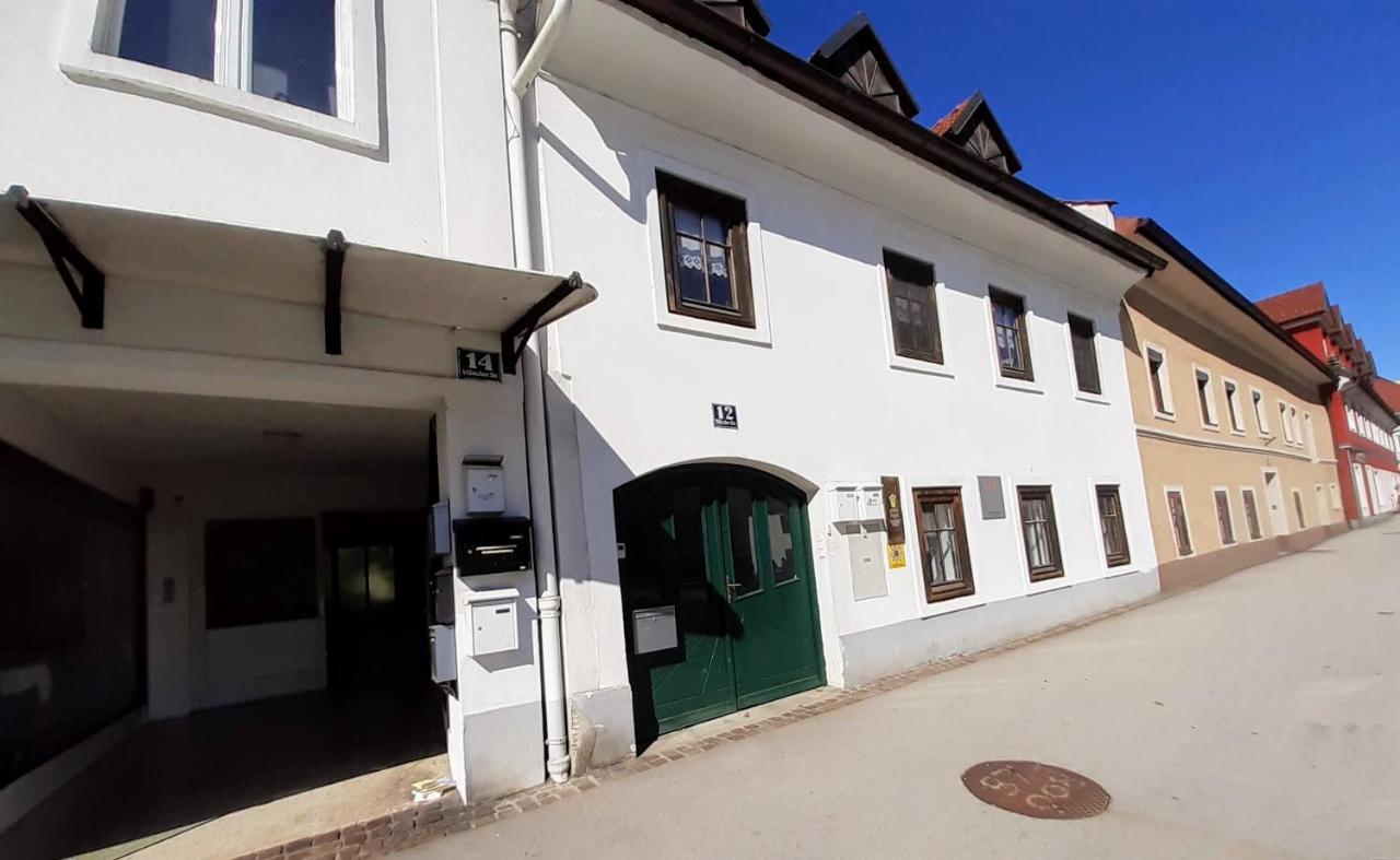 Fassbinder Klause Mit Mini-Terrasse Apartment Sankt Veit an der Glan Exterior photo